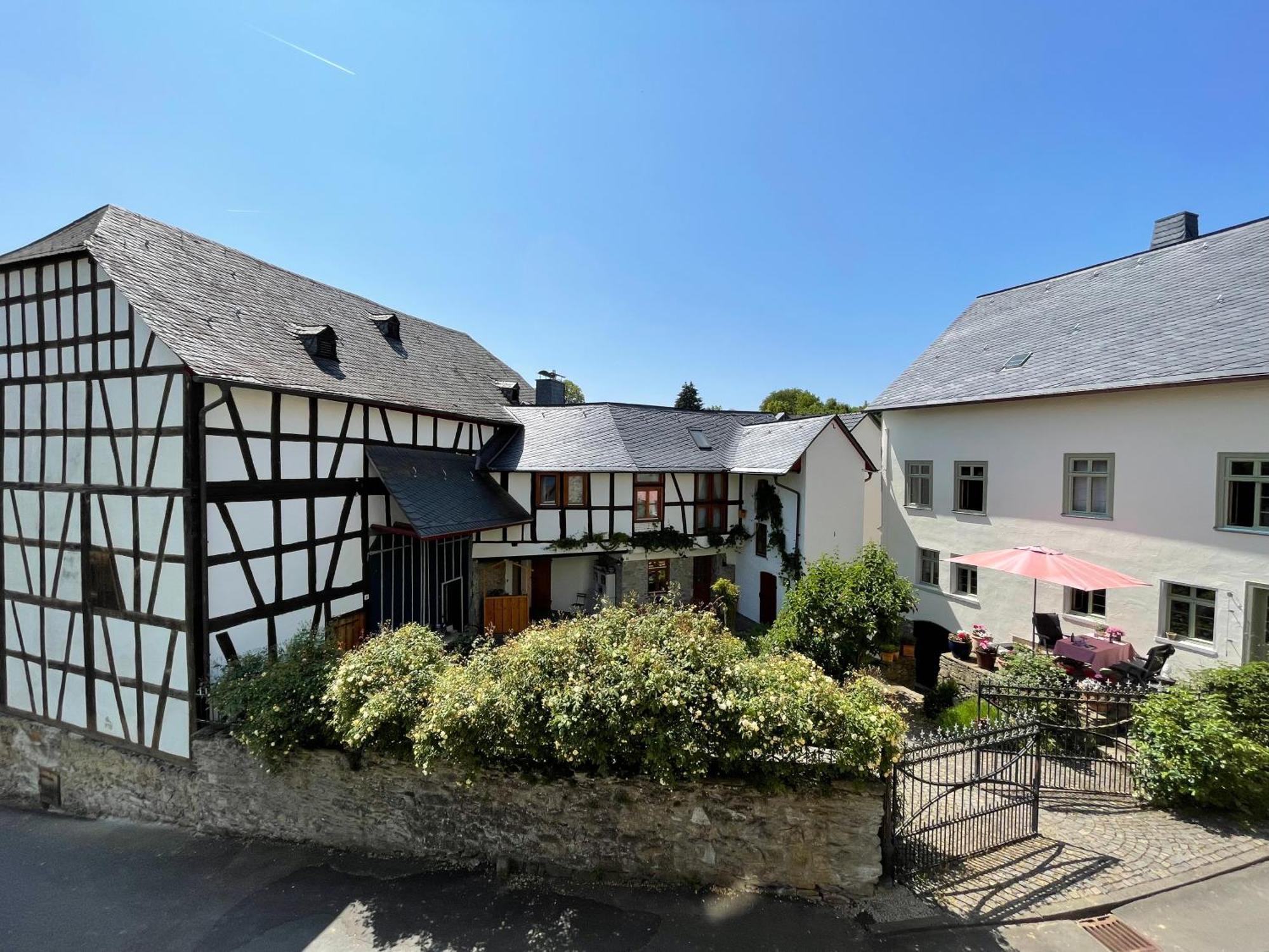 Gut Bunt Ferienhaus Holiday home *